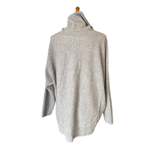 Pure Jill 100% Cashmere Sweater – Soft Gray Knit, Size Medium - Picture 2 of 4